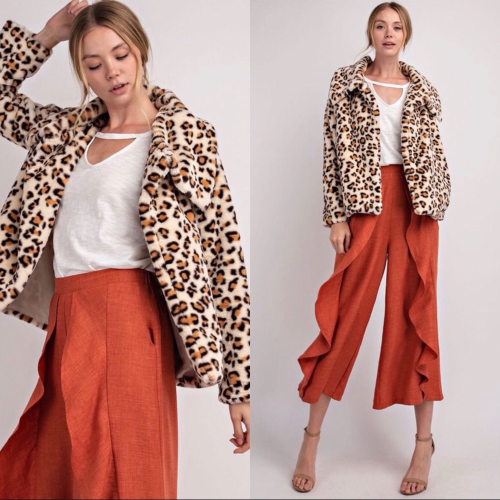 ❄️PLUSH BROWN LEOPARD COAT - Picture 2 of 7